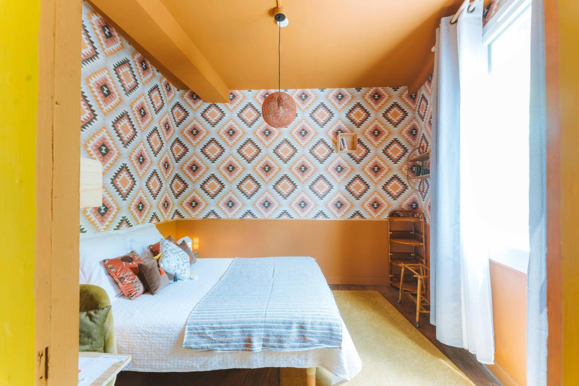 Eau Berges Hostel Val-de-Sos ภายนอก รูปภาพ